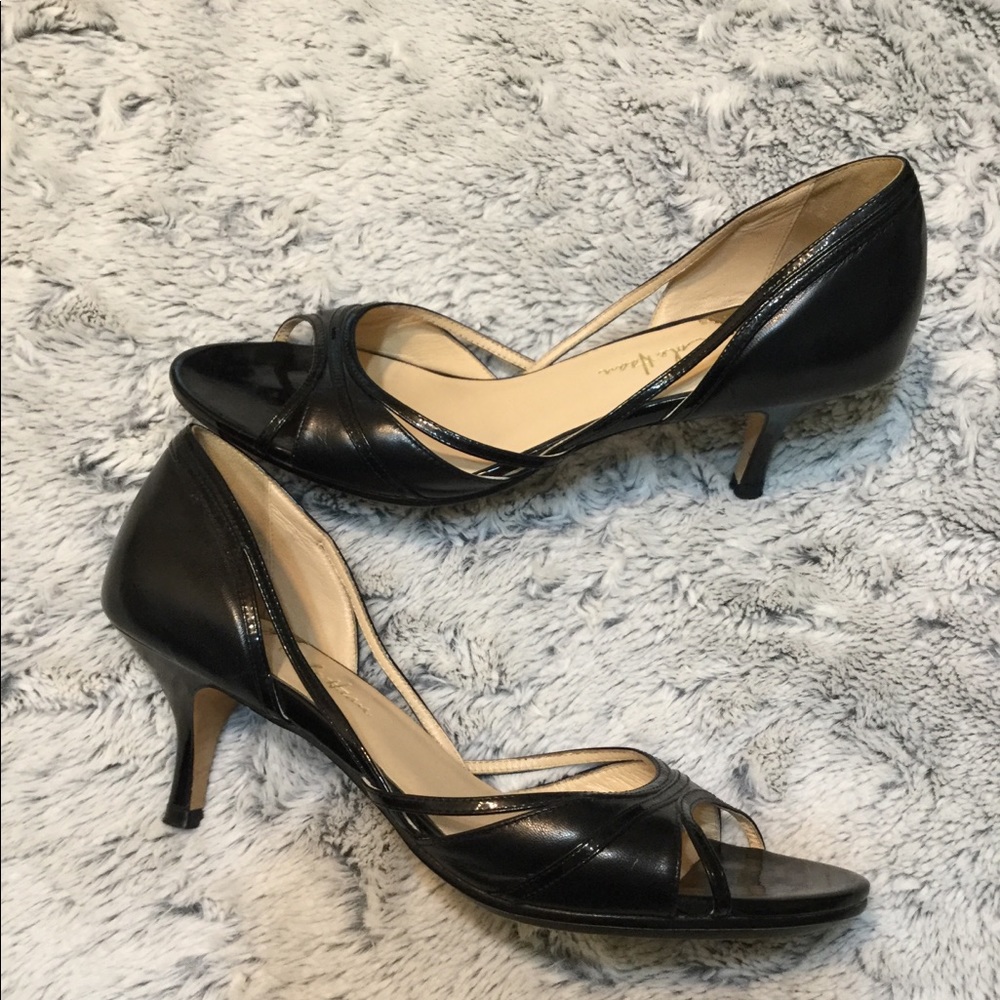 COLE HAAN Black Leather Heels Shoes Size 9B